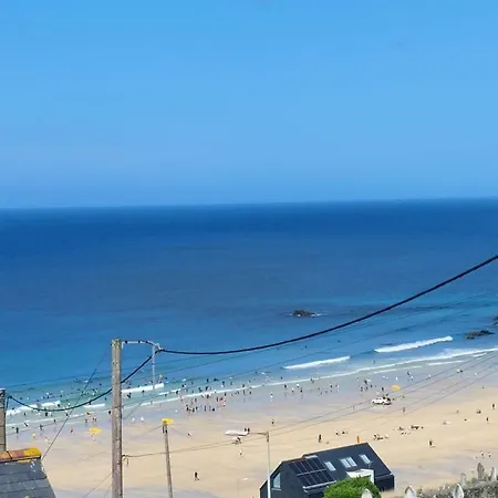 Holiday home Porthmeor 150 M Parking 2-3 Cars *